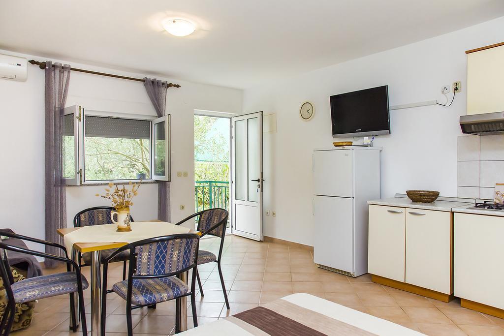 Apartments Zovko Drace Bagian luar foto